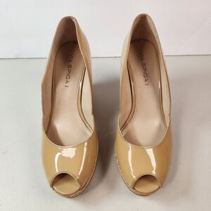 Via Spiga Nude Beige Tan Patent Leather Peep Toe Cork Wedge Heels Size 9